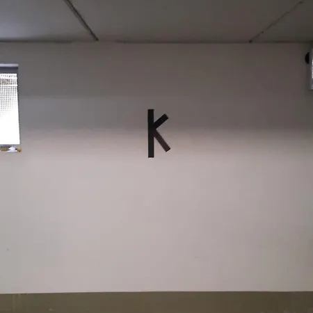 Traumwohnung Mit Grosser Dachterasse *