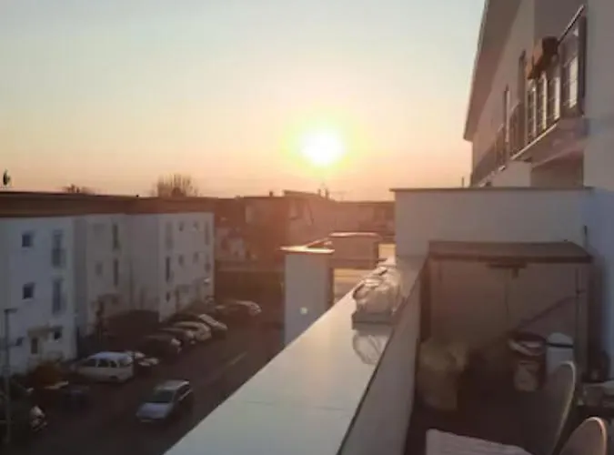 Traumwohnung Mit Großer Dachterasse *